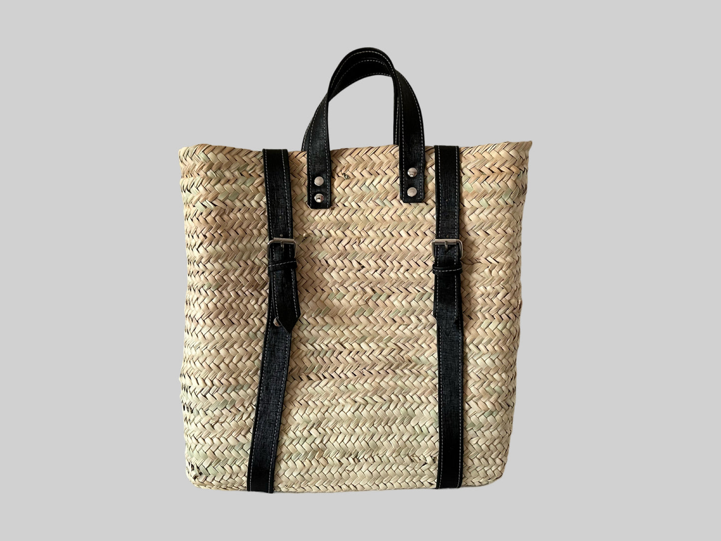 Xenia straw backpack