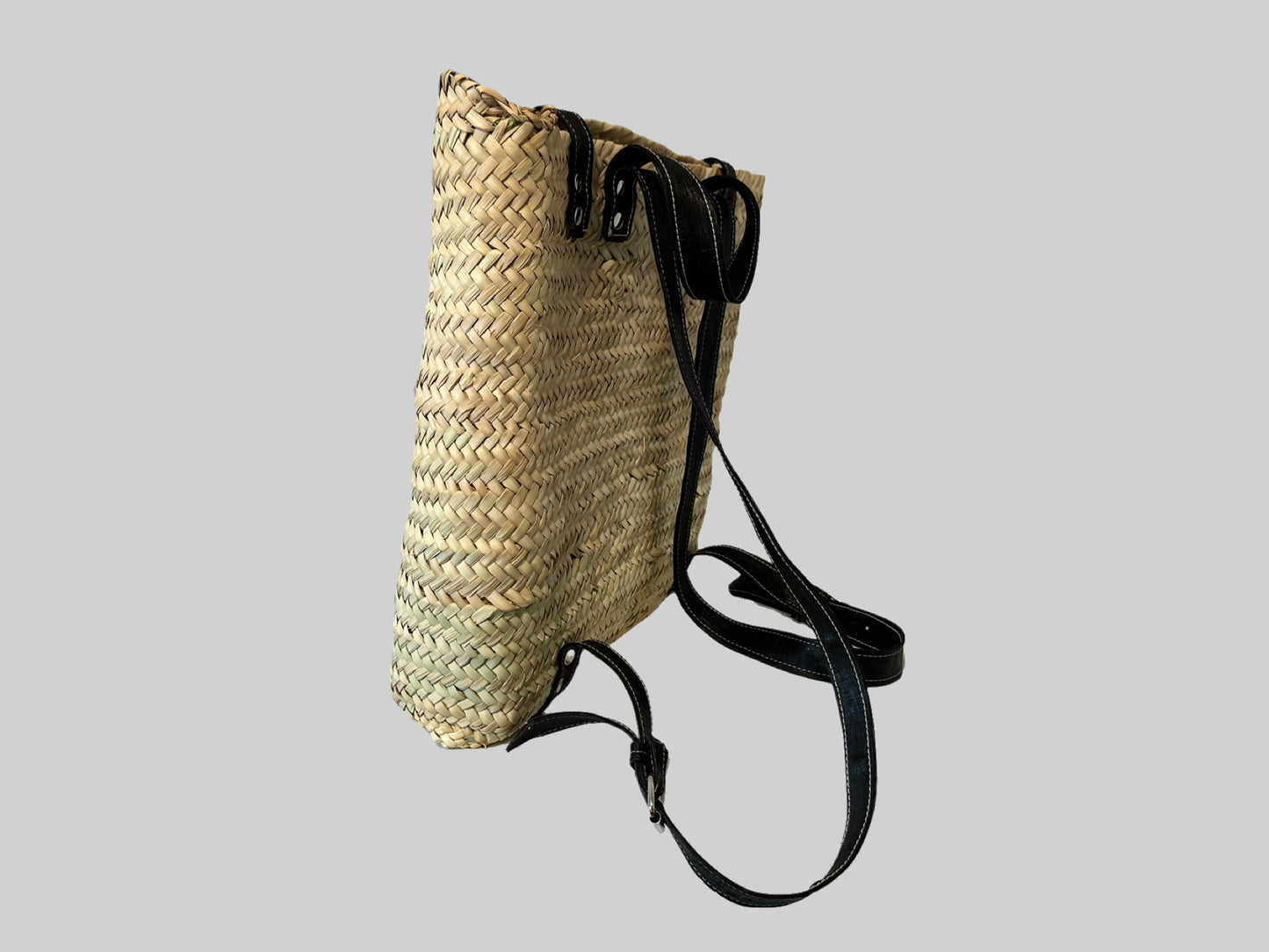 Xenia straw backpack